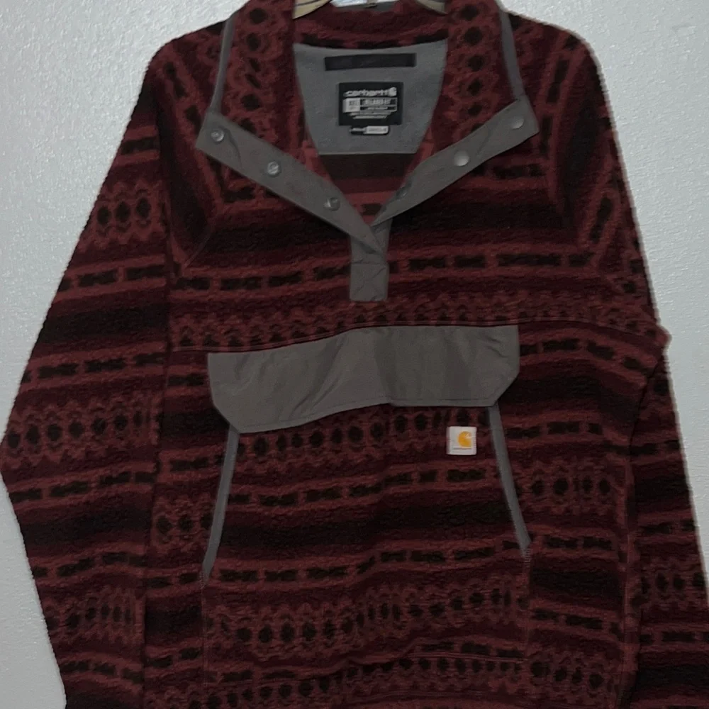 Carhartt Maroon and Black Patterned Women's Sweater - Picture 6 of 7